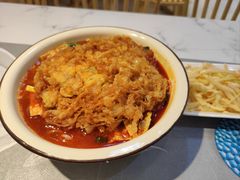 -丽丽三鲜螺蛳粉(田林路店)