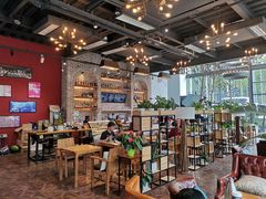 大堂-桉树林A coffee 森林餐厅(三圣乡店)