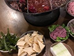 -白乐天毛肚火锅馆(南滨路店)