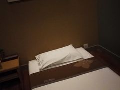 -Let’s Relax Spa(Terminal 21 Asok)