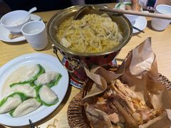-关东小磨东北菜(上海长风大悦城店)