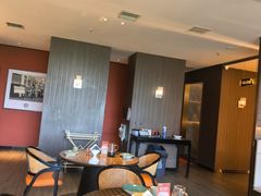 -鸽子侯·家宴·平价海鲜(绿地店)