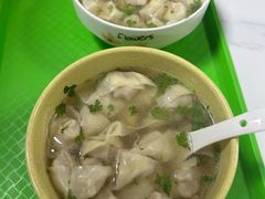 -周震馄饨