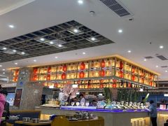 -锤头鲨毛肚海鲜烤肉自助餐厅(国购广场店)