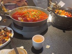 -万重锦·人文川菜馆(骡马市店)