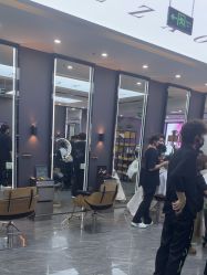 -藤野造型烫染·漂发