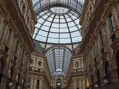 -埃马努埃莱二世拱廊