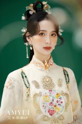 -艾米丽婚纱礼服