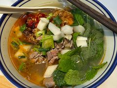 -窄巷口生烫牛肉米线(客村店)