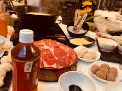 -鲜入围煮花胶鸡海鲜火锅