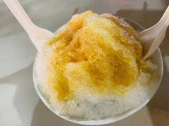 -六合夜市