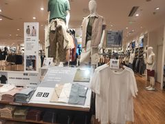 -优衣库(上海中山公园兆丰广场店)