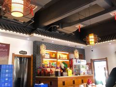 大堂-吃香喝辣·地道衡东菜(南岳大庙店)