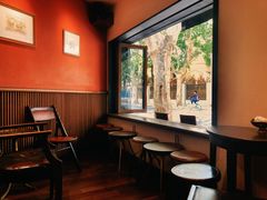 靠窗位-RUMORS COFFEE ROASTERY鲁马滋咖啡(湖南路店)