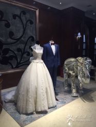 -南京宝娜嫁衣婚纱礼服馆(中央路店)