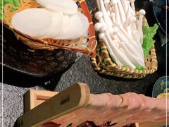 -湊湊火锅·茶憩(打浦桥日月光店)