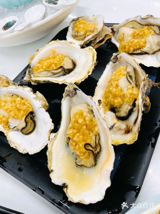 渔文乐·海鲜大排档(千灯湖店)炭烧生蚝图片