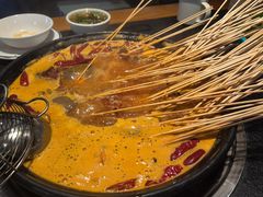 -两三事小郡肝串串香火锅(桂庙店)