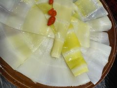-冯校长老火锅(中联广场店)