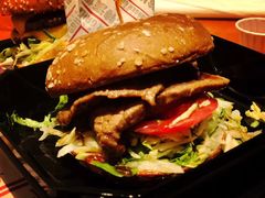 -The Habit Burger Grill 哈比特汉堡(复兴soho店)