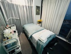 -YooMee优美智能科技美肤机构