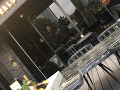 -STARRY CAFE & LOUNGE BAR(高新店)
