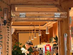 -留白咖啡(人民巷八号大院店)