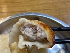 -黄阿姨锅贴大王(万航渡路店)