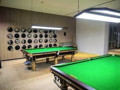 -涨巢·潮玩水疗局