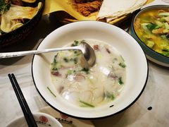 -丁里羊肉小镇(天鹅湖总店)