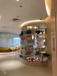 -慢脚印孕产中心(园区国金店)