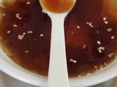 -珀玉莲花白米线店