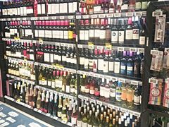-盒马鲜生(首义店)