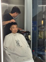 -厘里·salon