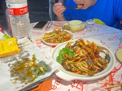 -辣出味岳阳特色烧烤·龙虾大排档(砂子塘总店)