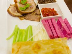 酱肉卷饼-大鸭梨烤鸭店(金顶街店)