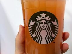 蔓越莓白巧瑞士卷-星巴克臻选(广州高德置地秋广场店)