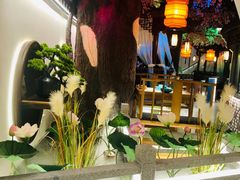 -荷塘秋月·本帮江浙菜(国权路店)