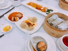 -彩福皇宴(皇室堡店)
