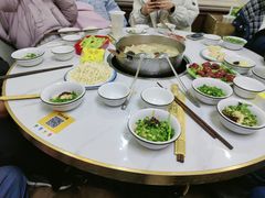 -乳仔牛牦牛汤锅 烤羊排(松潘古城店)