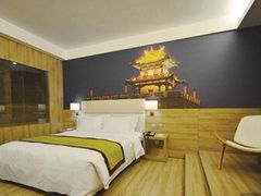 -西安大雁塔科技大学地铁站亚朵酒店