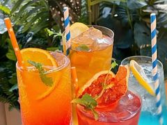 -肆季荟·SEASONS(江苏电视塔店)