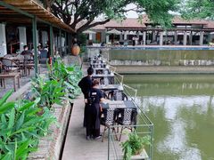 -喜洲吧·江畔老船厂·庭院餐厅(喜临院店)