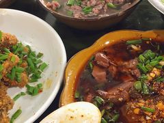 -小杨翘脚牛肉