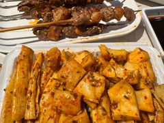 -华府九号海鲜烧烤大排档(龙域店)