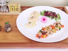 -小象托育