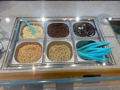 自助取餐区-丁丁&当当牦牛酸奶·酥油面包(官门口店)