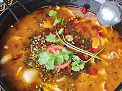 -符缸酸菜鸡(华阳店)