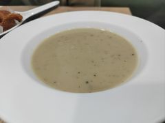 忌廉蘑菇汤-佰搭果·广式茶餐厅(石牌东路店)