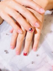 -曼都发型